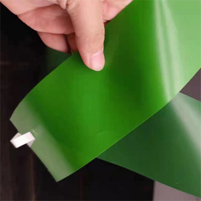 dark green and light green