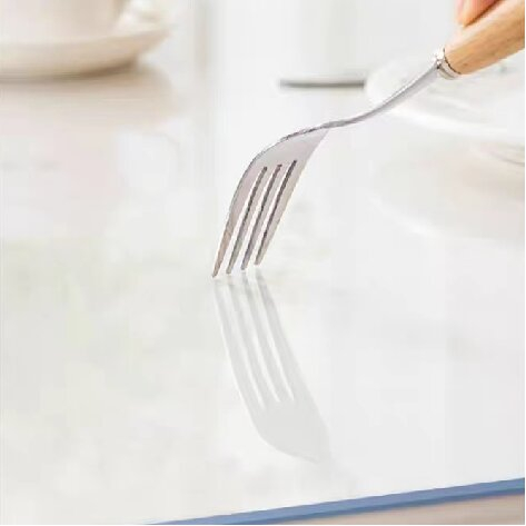 scratch-resistant PVC table cover